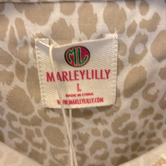 Marleylilly Leopard Print Button Down Shirt Tunic Top Women’s Size Large NWT - Picture 4 of 8